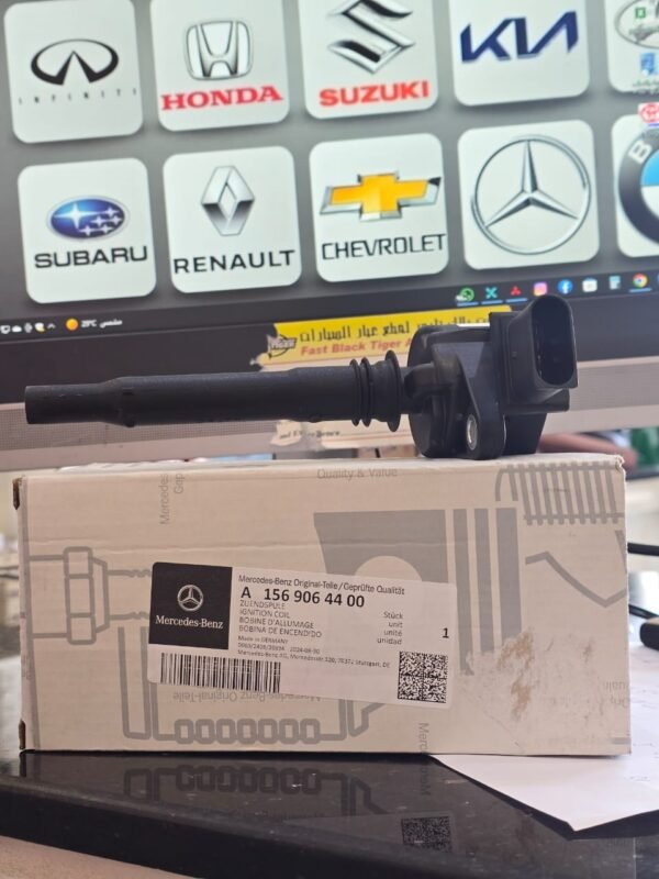 Genuine Mercedes-Benz Engine Control Module - Image 2