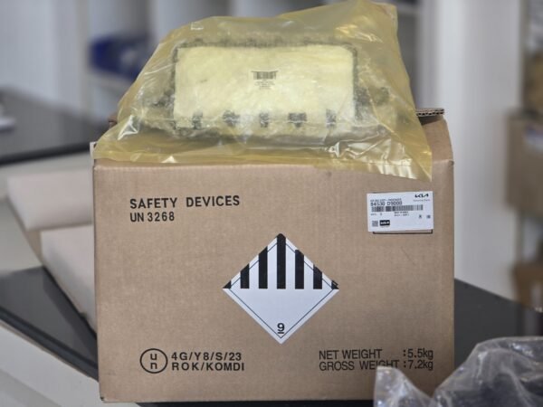 HYUNDAI AIR BAG ASSY PASSENGER  84530-D9000