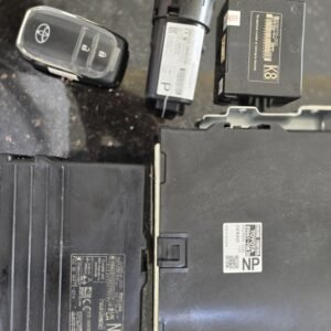TOYOTA  Control unit consisting of an engine computer, smart key, remote control with start button and immobilizer for a  Toyota HILUX 2020_2025