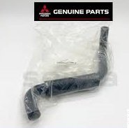 hose rocker cover breather 11823W170P