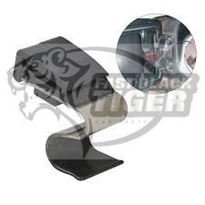 Gas Door Clip MR970563