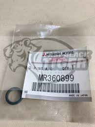 o ring a-c piping MR360899