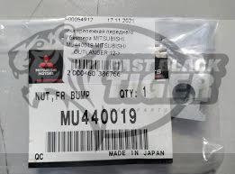 nut fr bumper MU440019