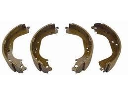 brake shoe 04495-60070