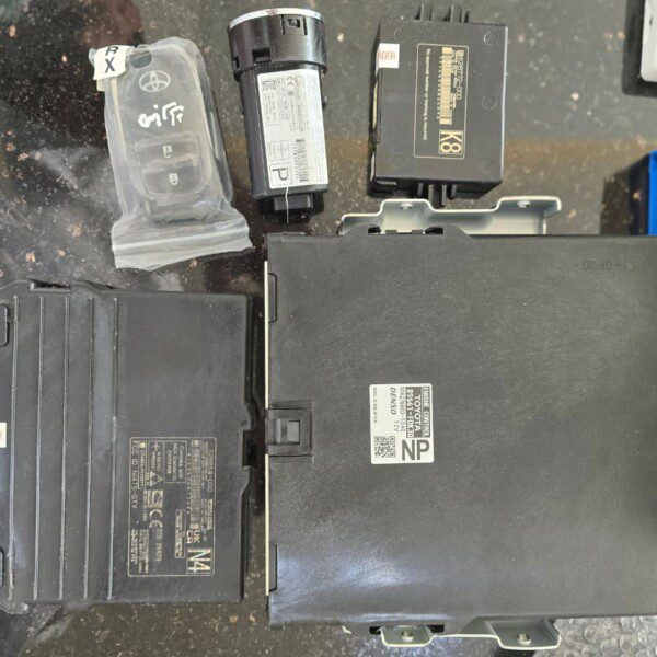 Electronic control unit for Toyota Hilux