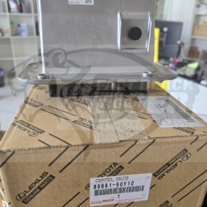 COMPUTER ENGINE ASSY TOYOTA LAND CRUISER 89661-60Y10