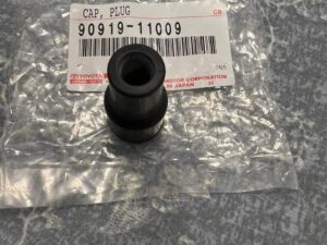90919-11009 cap plug